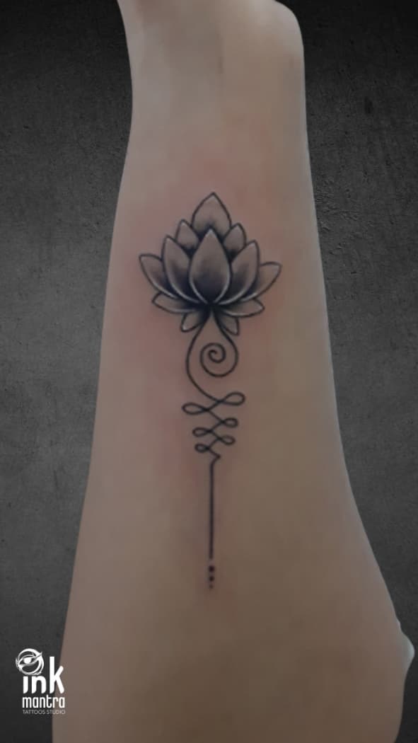 Minimalist Tattoos - Image 106