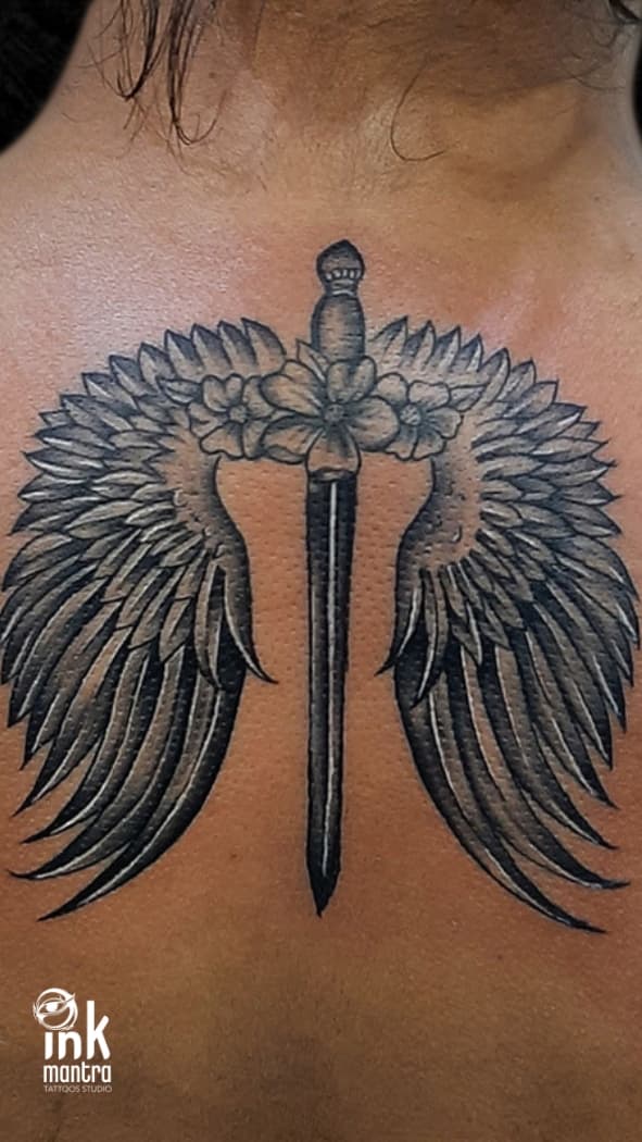 Minimalist Tattoos - Image 17