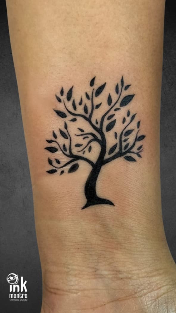 Minimalist Tattoos - Image 114