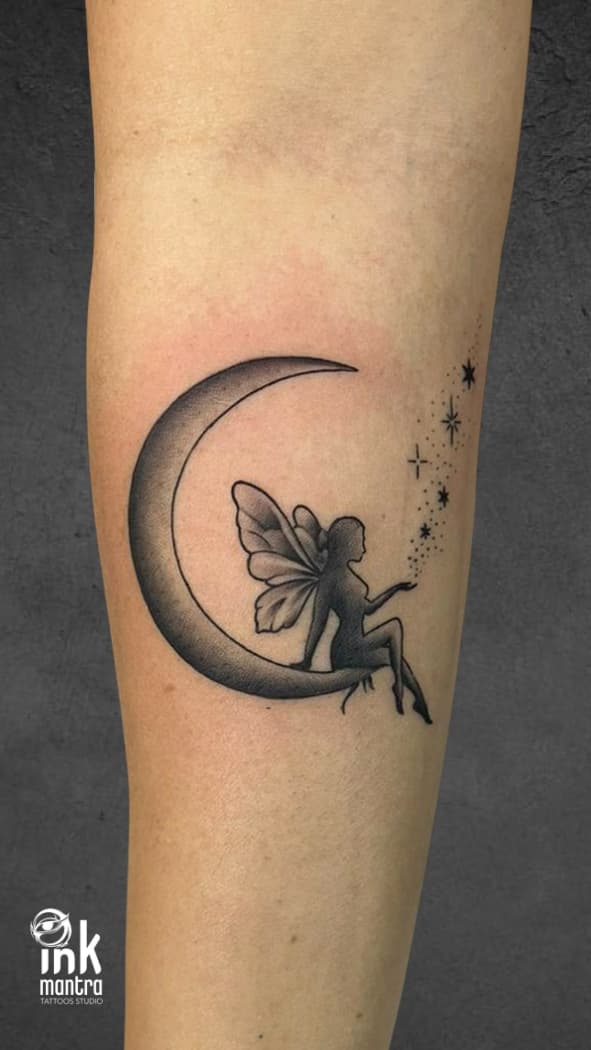 Minimalist Tattoos - Image 10
