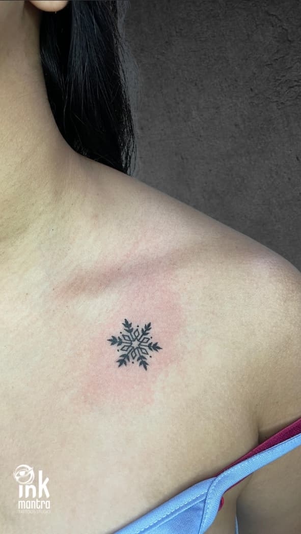 Minimalist Tattoos - Image 47