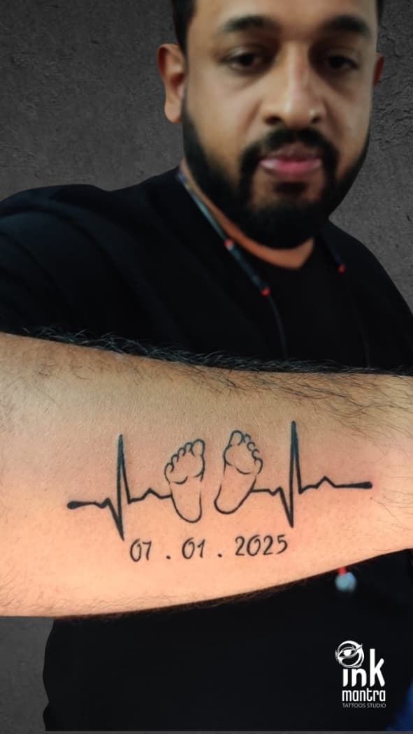 Minimalist Tattoos - Image 46