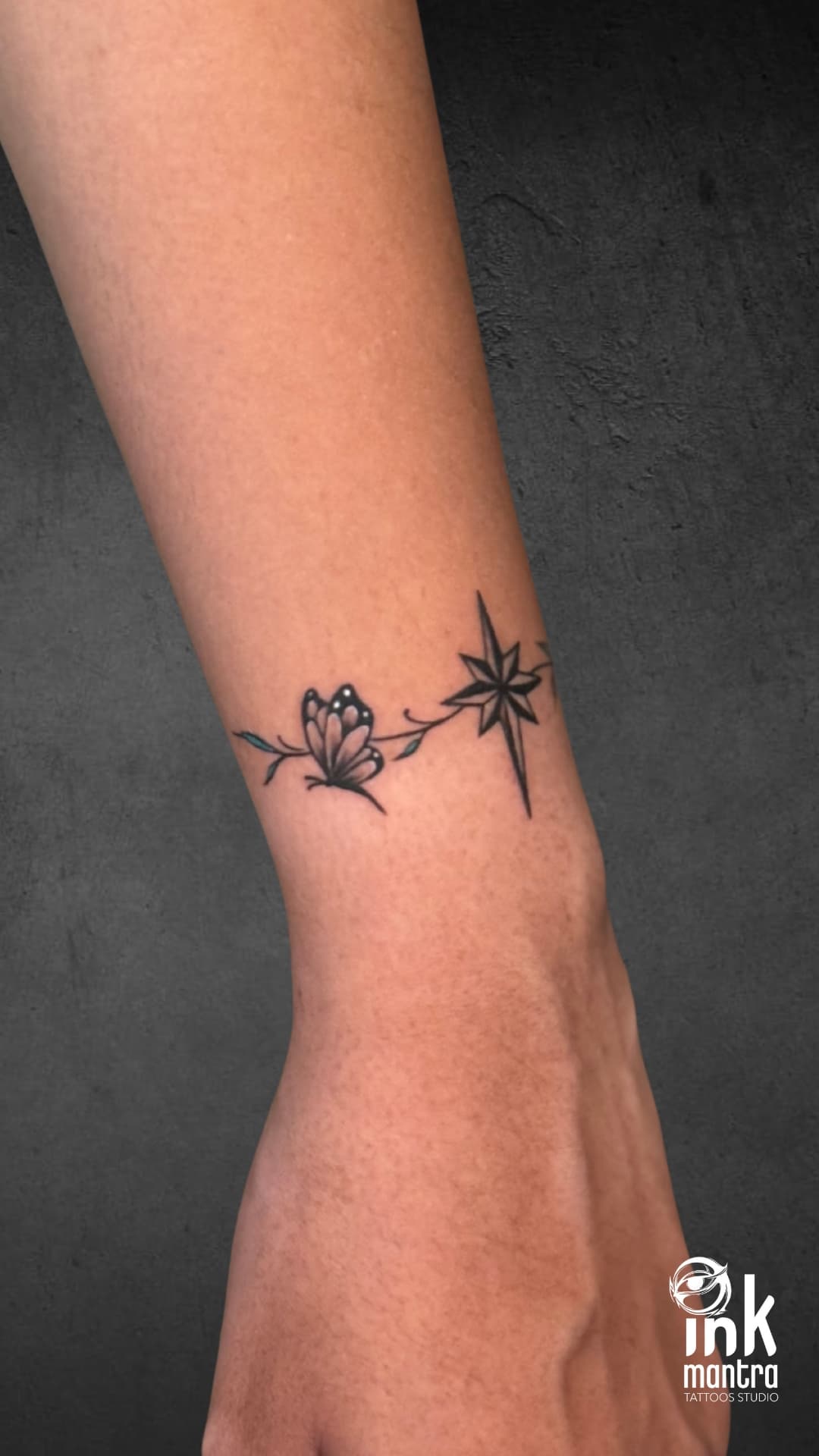 Minimalist Tattoos - Image 119